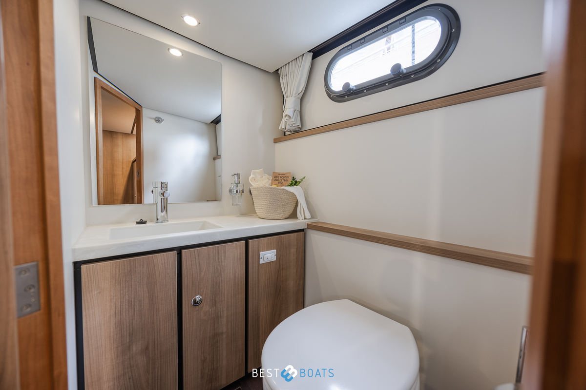 foto: 13 Linssen 35 SL AC