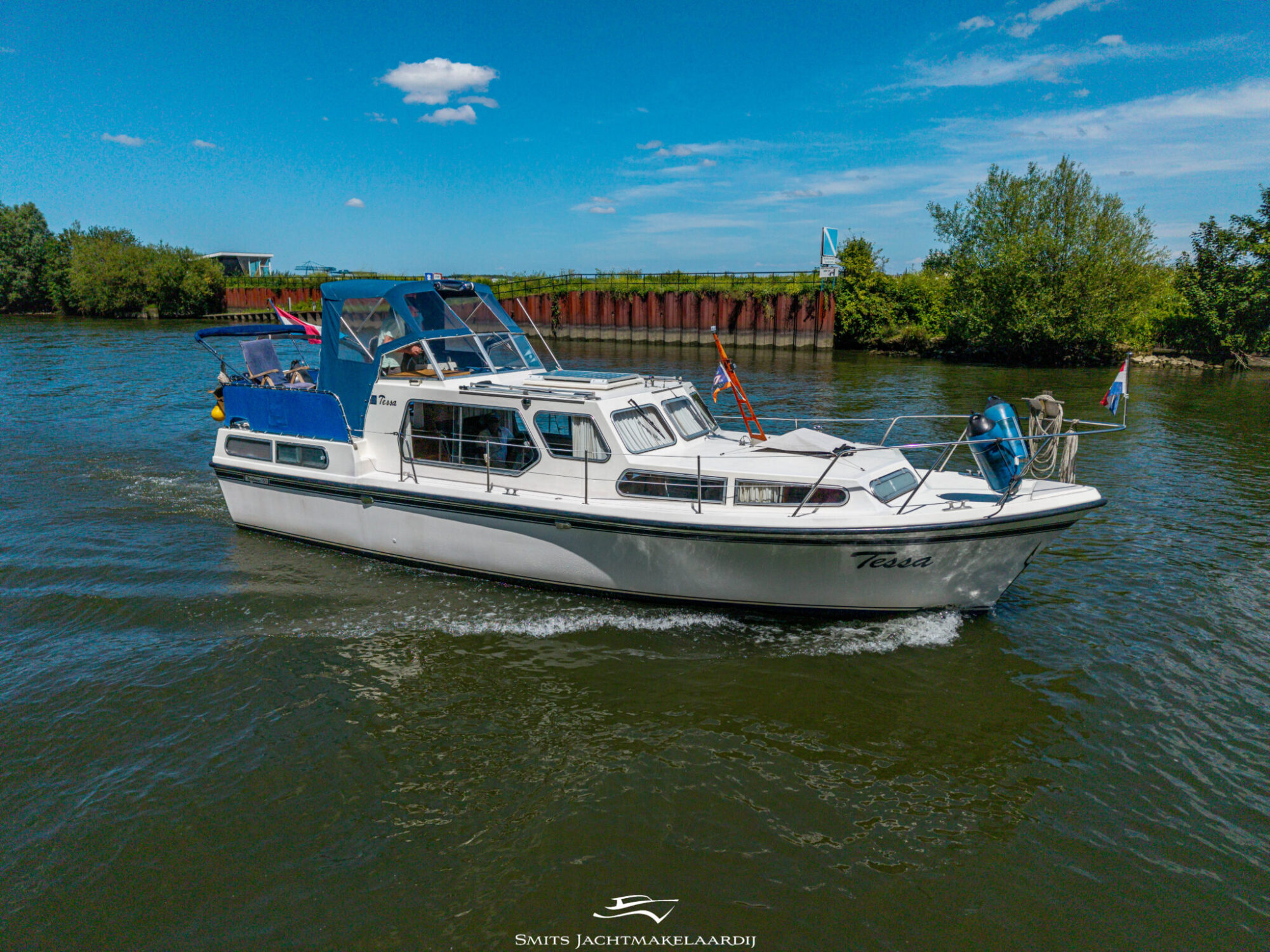 foto: 14 Neptunus Neptunus 107