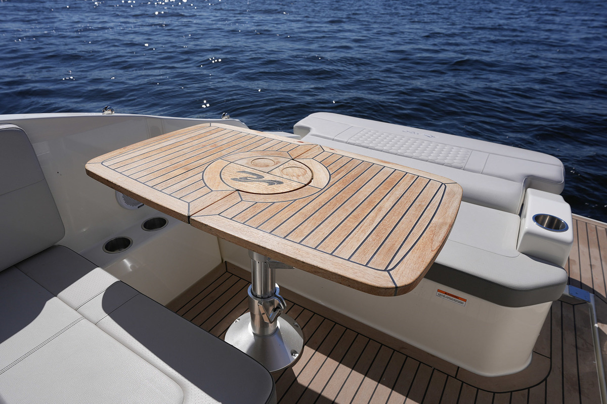 foto: 34 Sea Ray Sundancer 265
