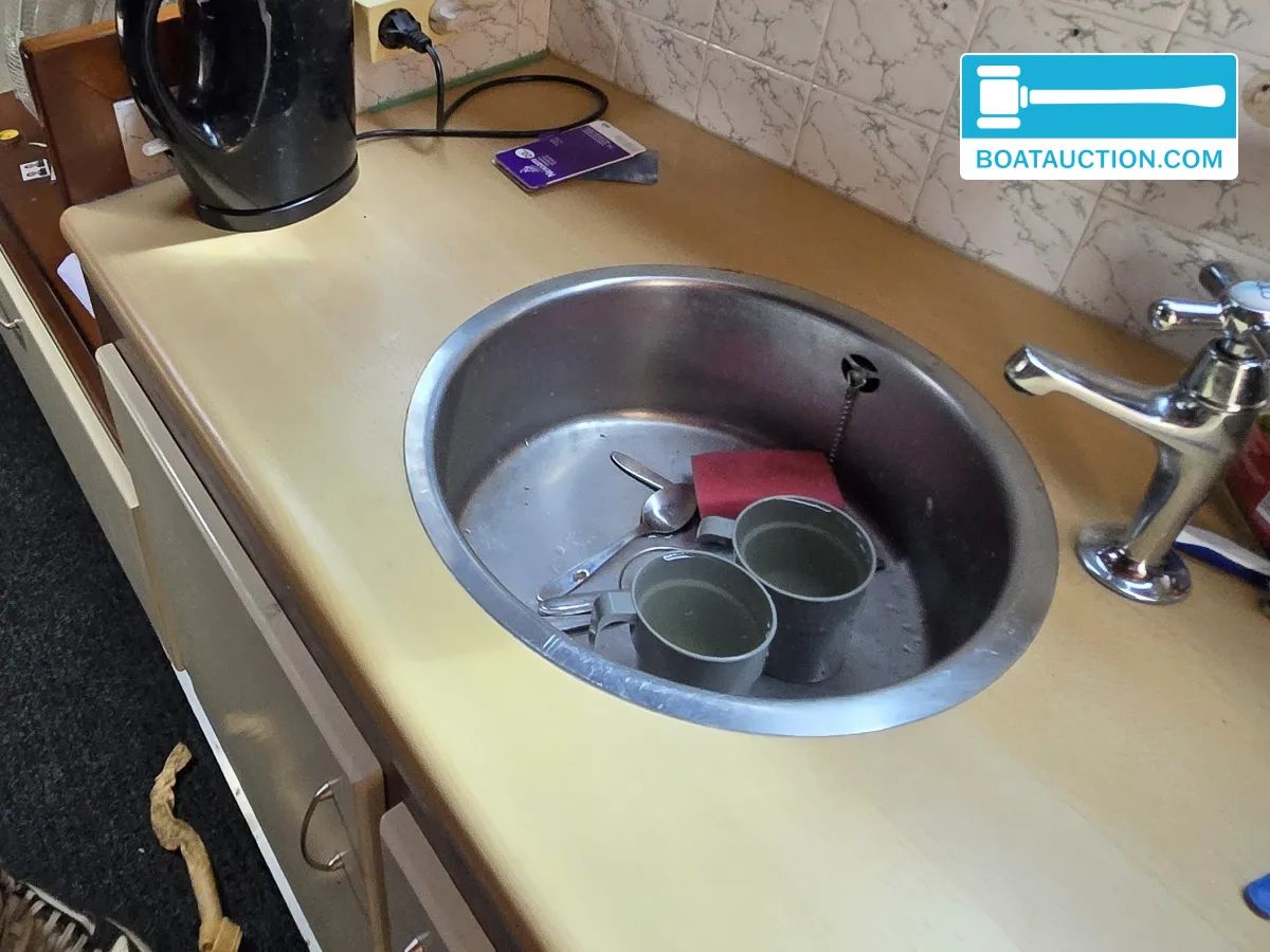 foto: 6 Motorboot 900