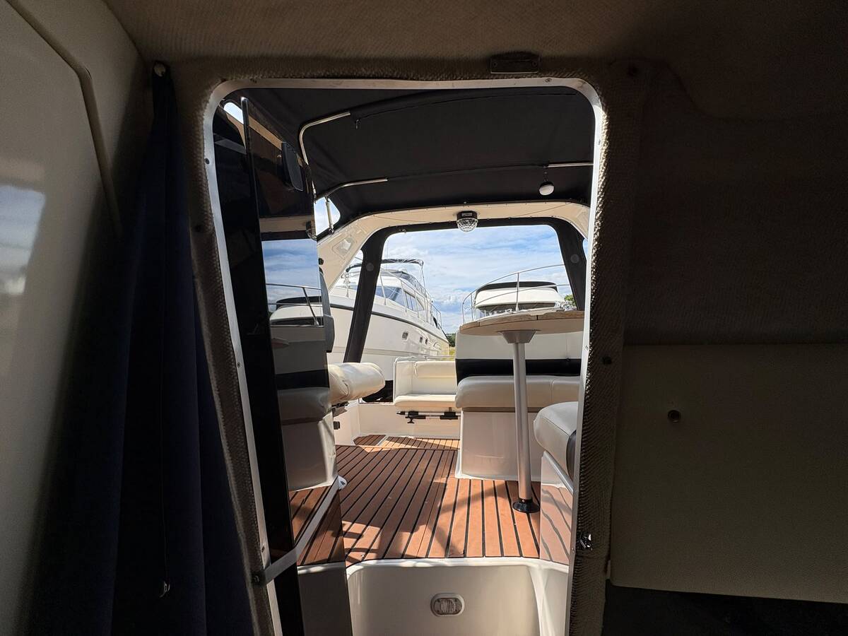 foto: 18 Bayliner 2855 CIERA