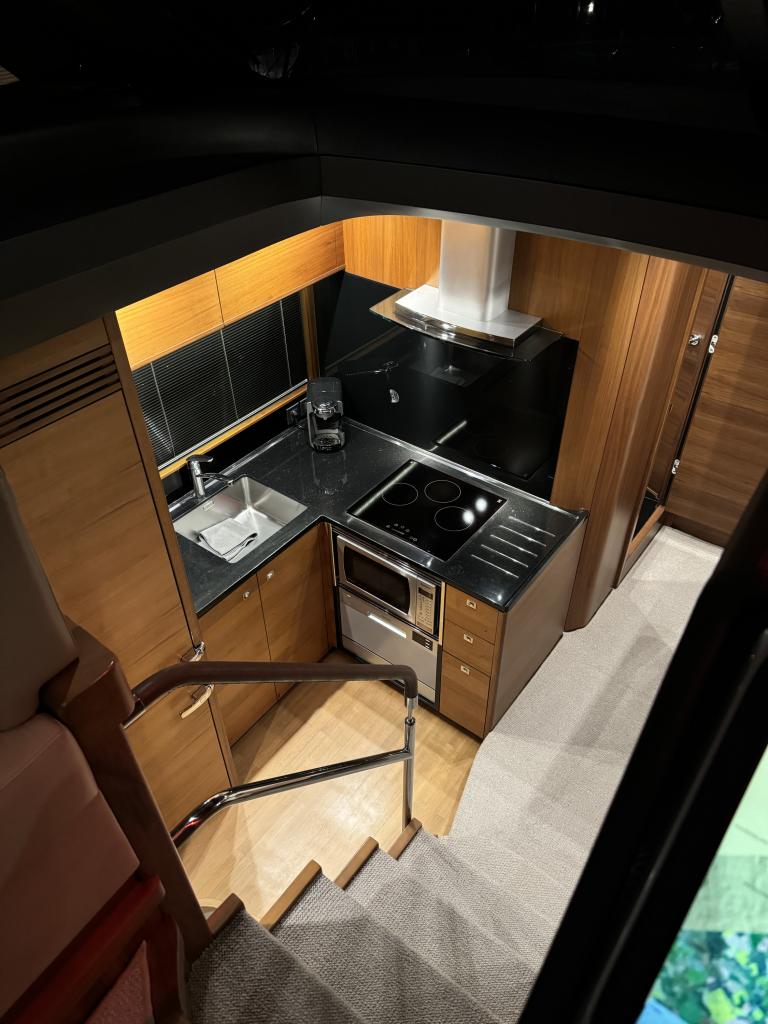 foto: 11 Princess V 48