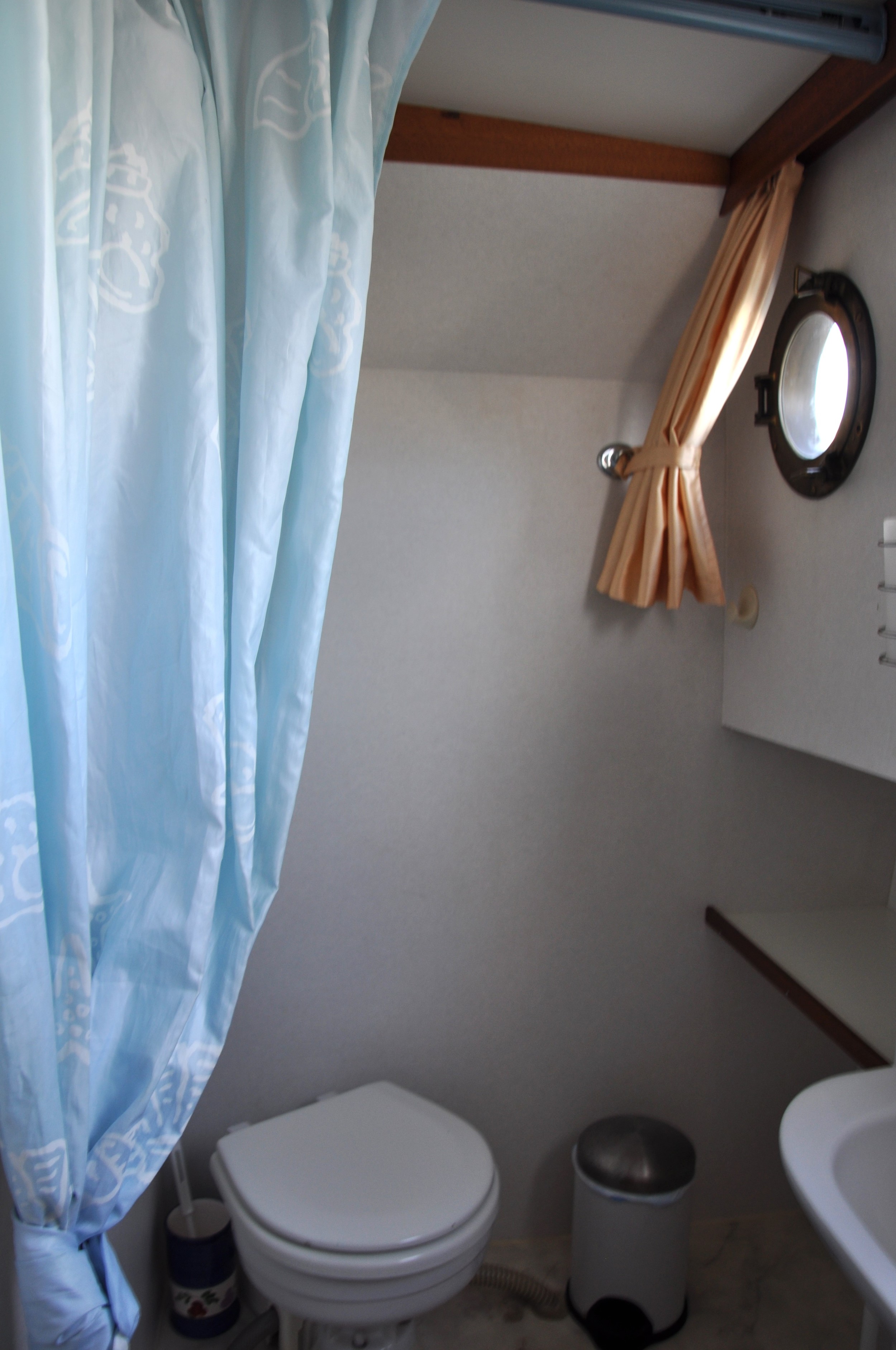 foto: 10 Linssen - Sint Jozef Vlet 950 Salon AK