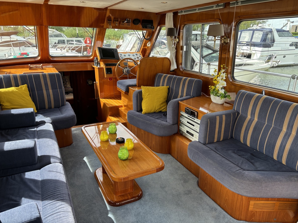 foto: 12 Hemmes Trawler 1500