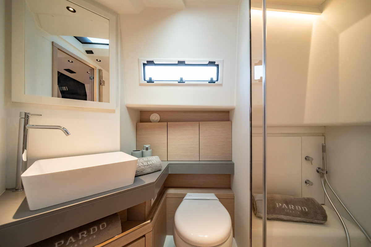 foto: 27 PARDO YACHTS 43  ON STOCK