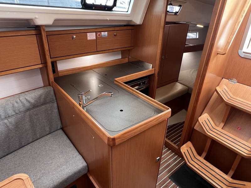 foto: 14 Bavaria Cruiser 34-2