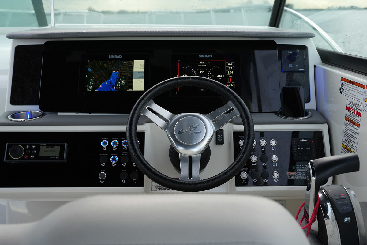 foto: 17 Sea Ray Sundancer 290