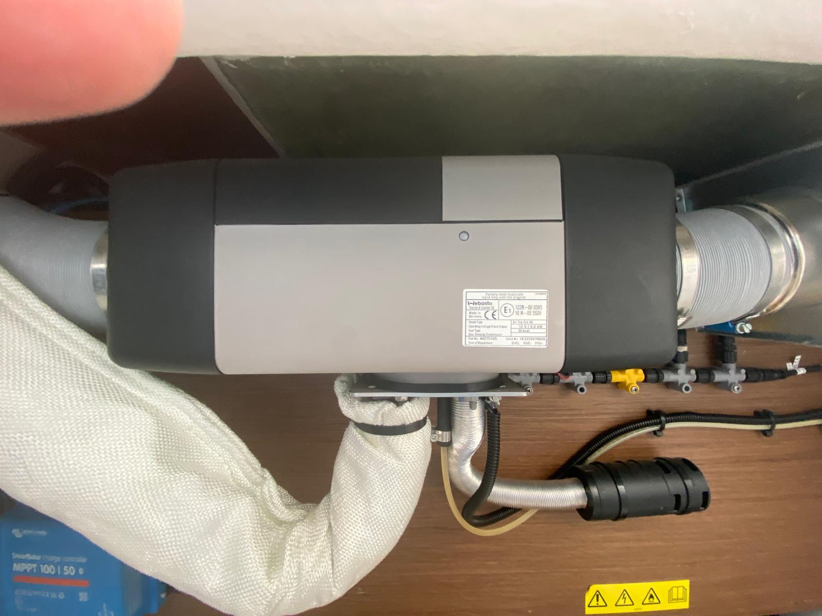 foto: 11 Jeanneau  Merry Fisher 895 offshore