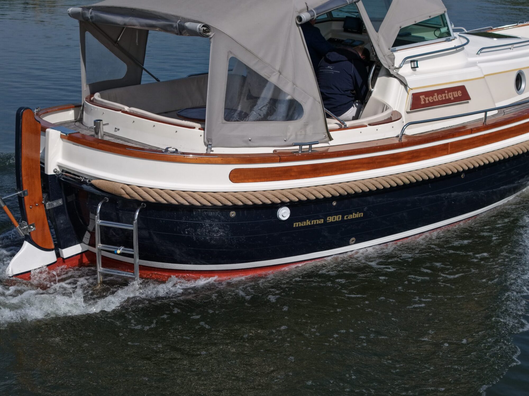 foto: 18 Makma Makma 900 Cabin