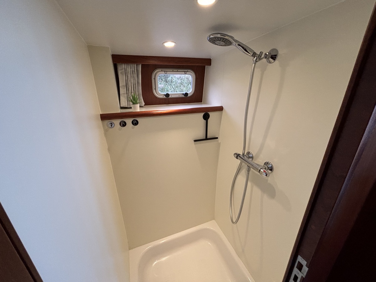 foto: 6 Alm  Kruiser 12.50 AK 