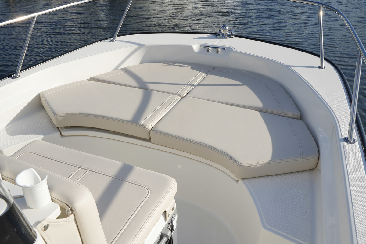foto: 24 Boston Whaler 170 Montauk