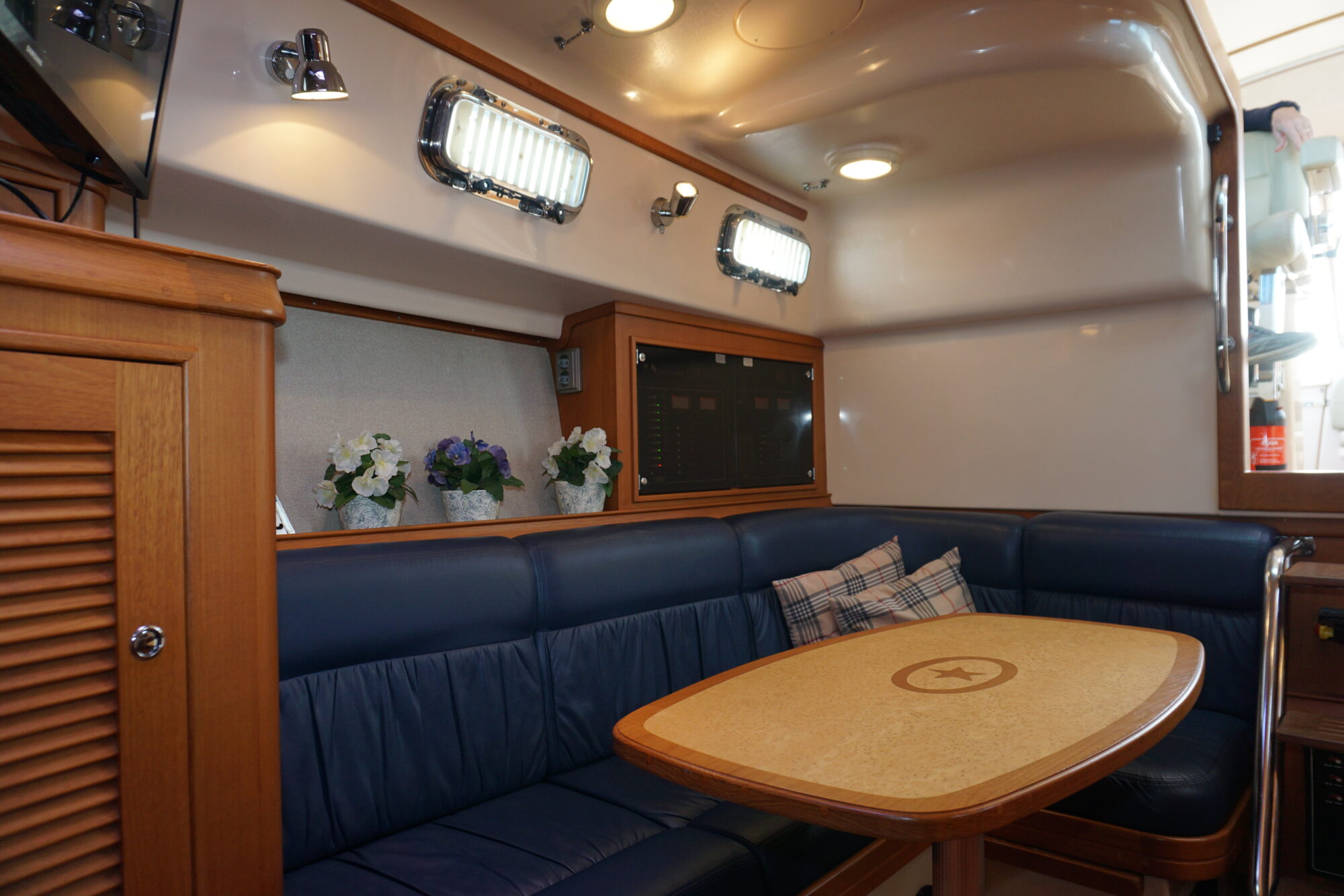 foto: 17 Island Packet Island Packet Craft 360 Express