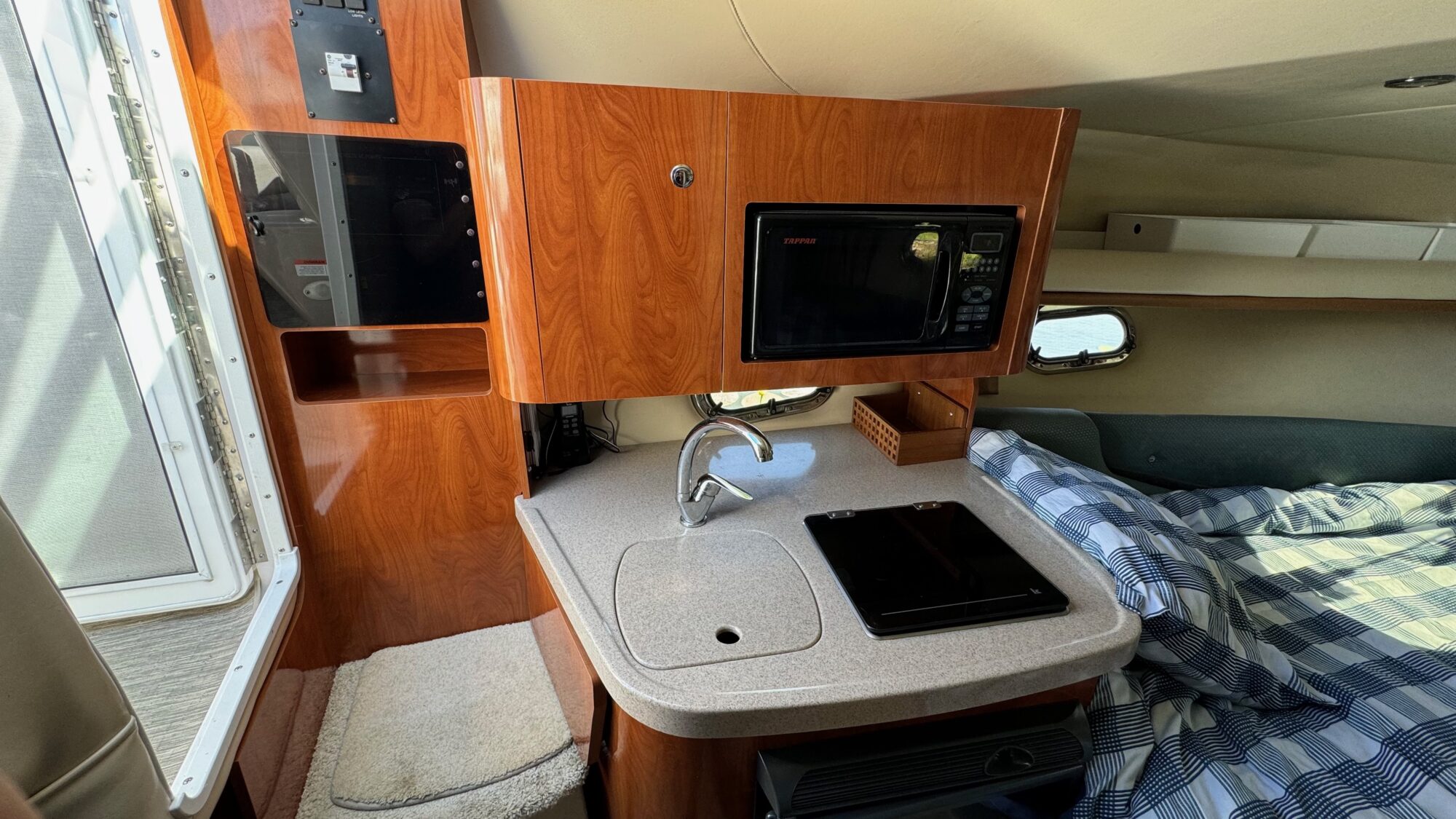 foto: 47 Four Winns Four Winns 248 Vista