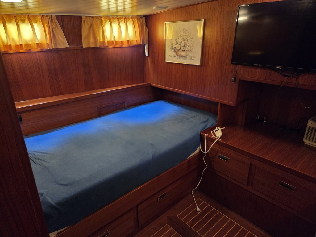 foto: 11 Valk Spiegelkotter 15.50