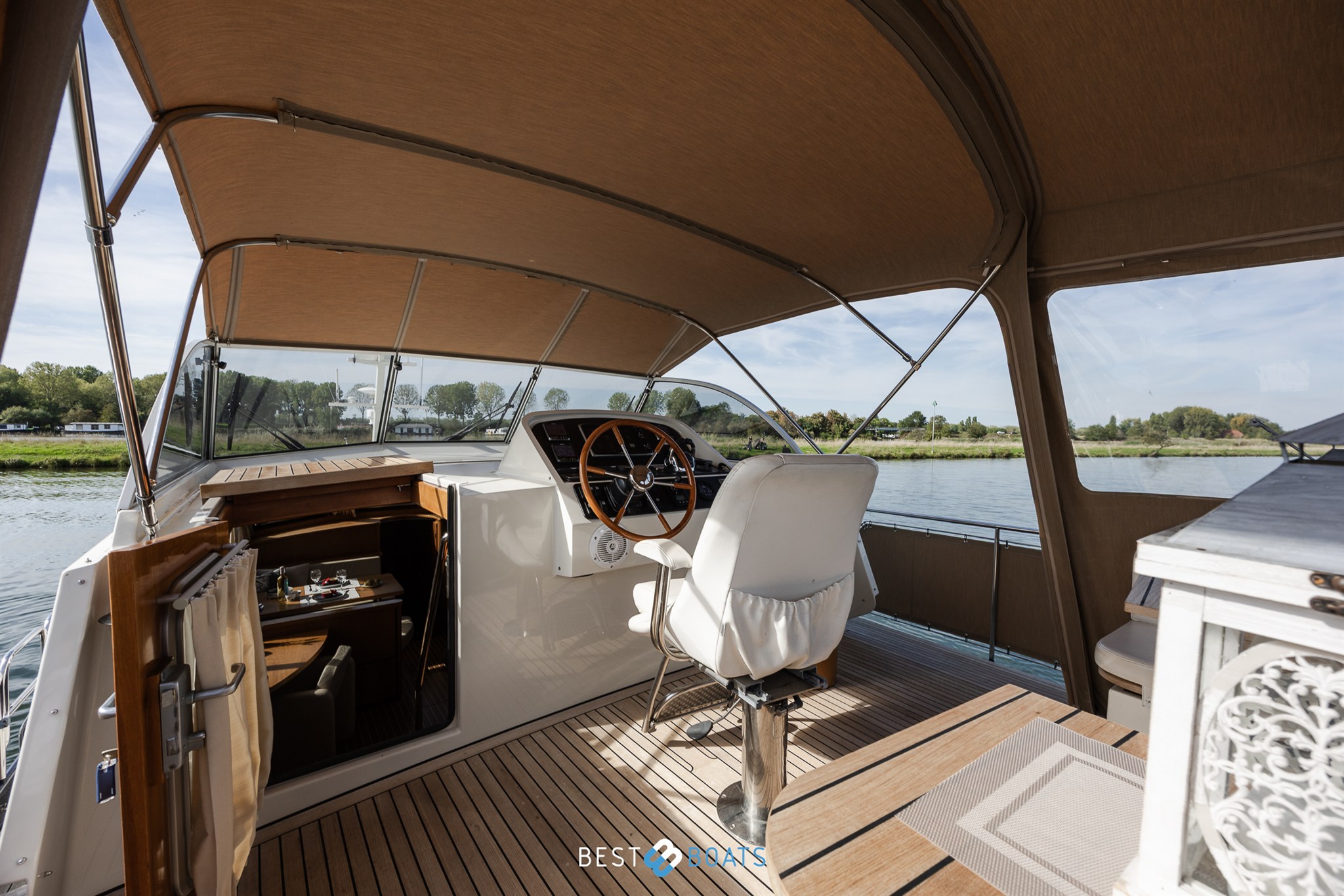 foto: 29 Linssen Grand Sturdy 43.9 AC