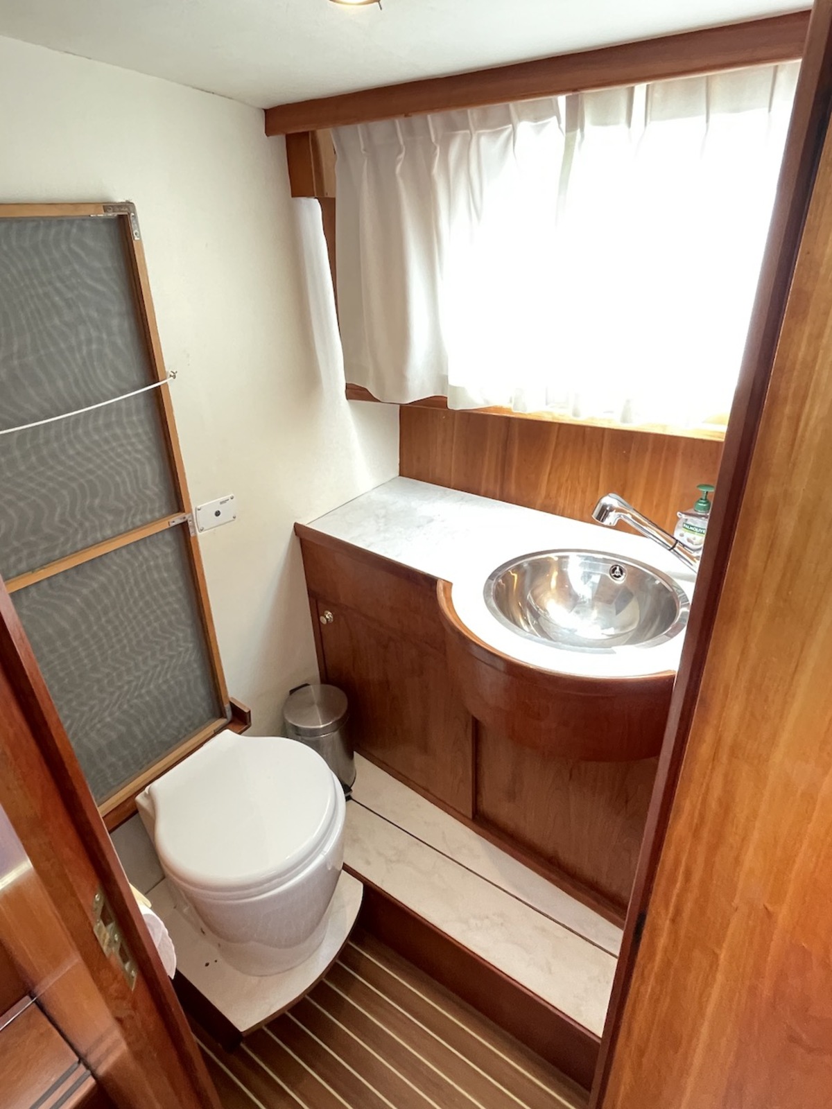 foto: 9 Stabila kruiser 1050 AK
