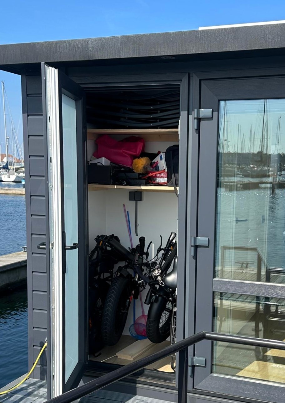 foto: 5 Havenlodge Castalia Houseboat Met Ligplaats