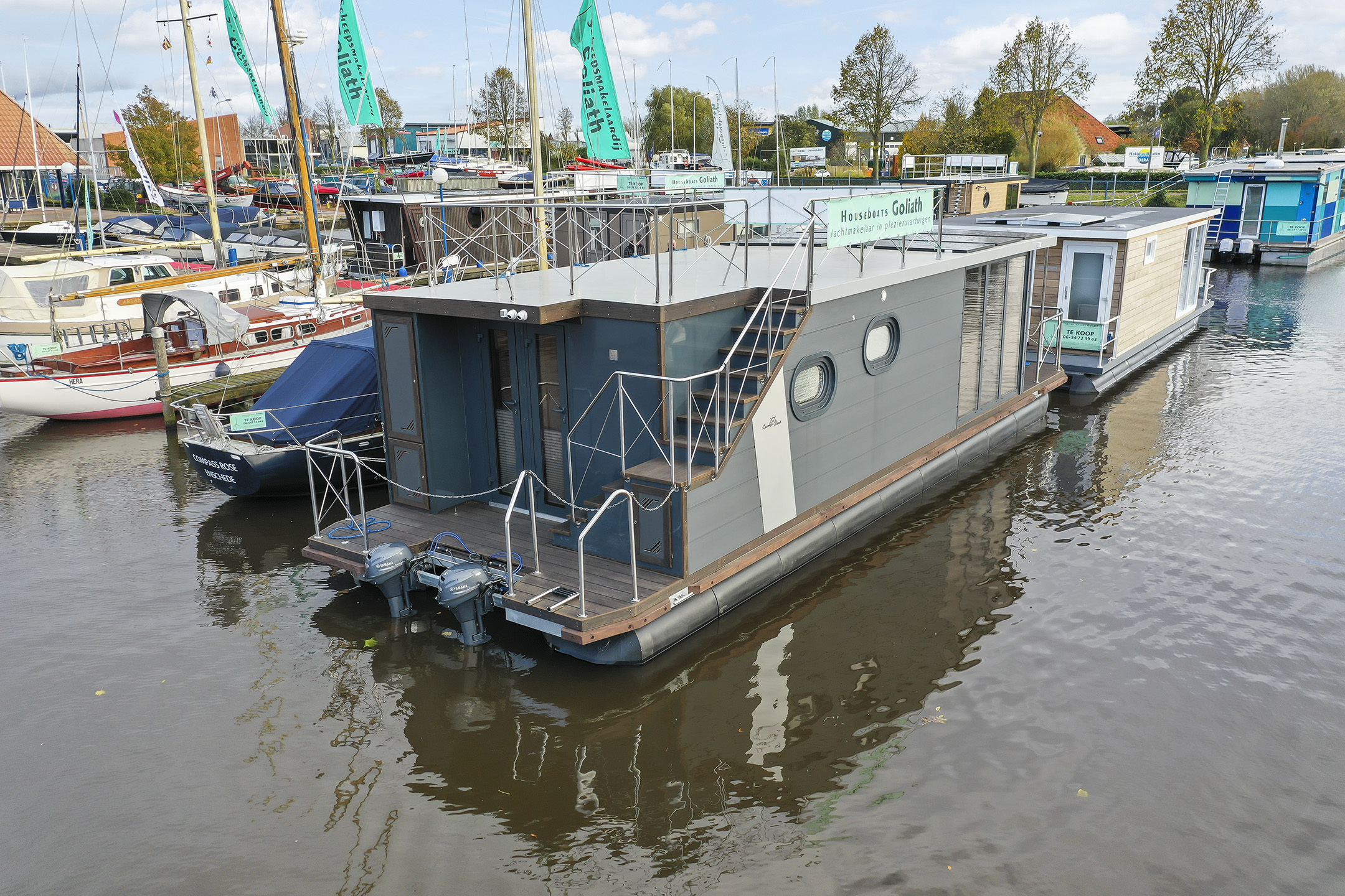 foto: 24 Campi 400 Per Direct In Maasbommel Houseboat