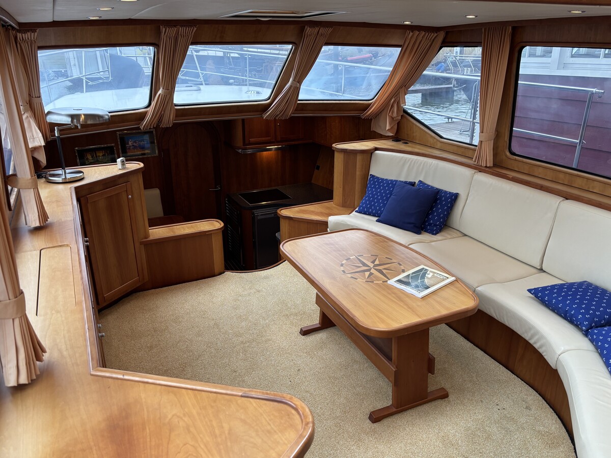 foto: 9 Aqualine 46 Pilothouse