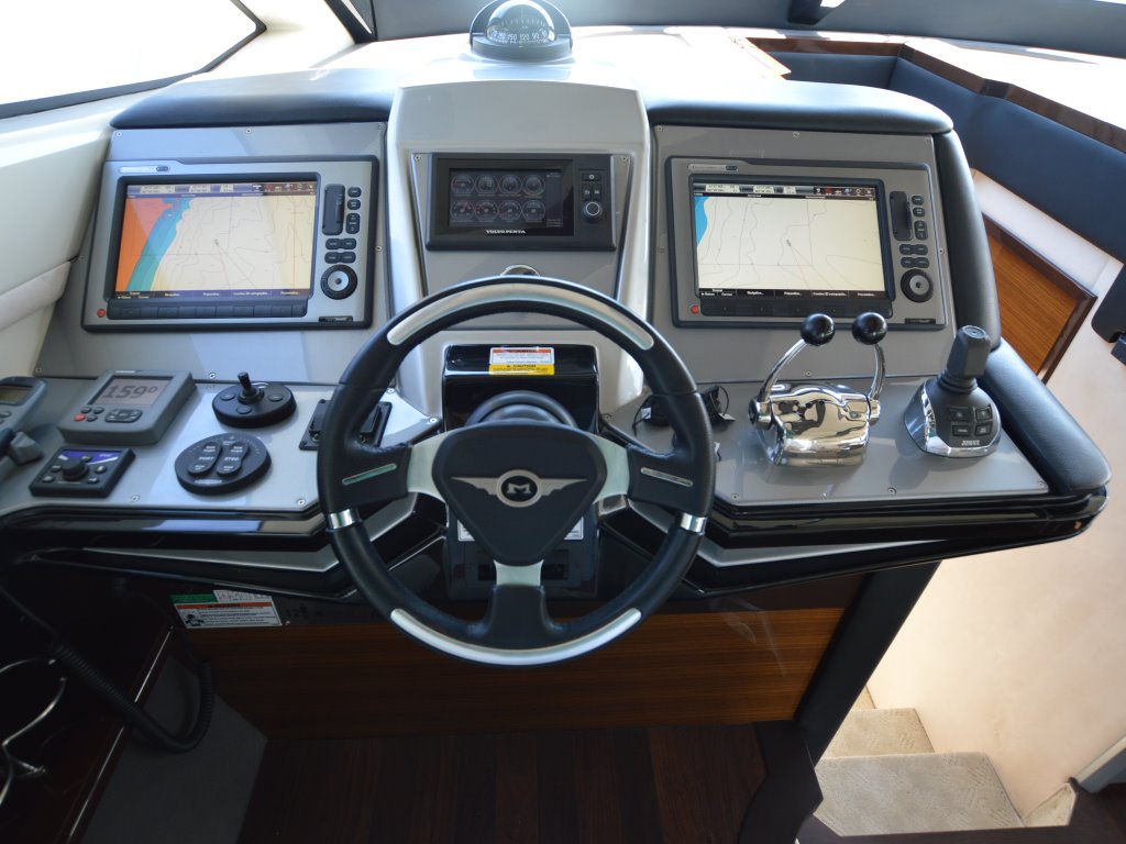 foto: 17 Marquis 500 sport yacht