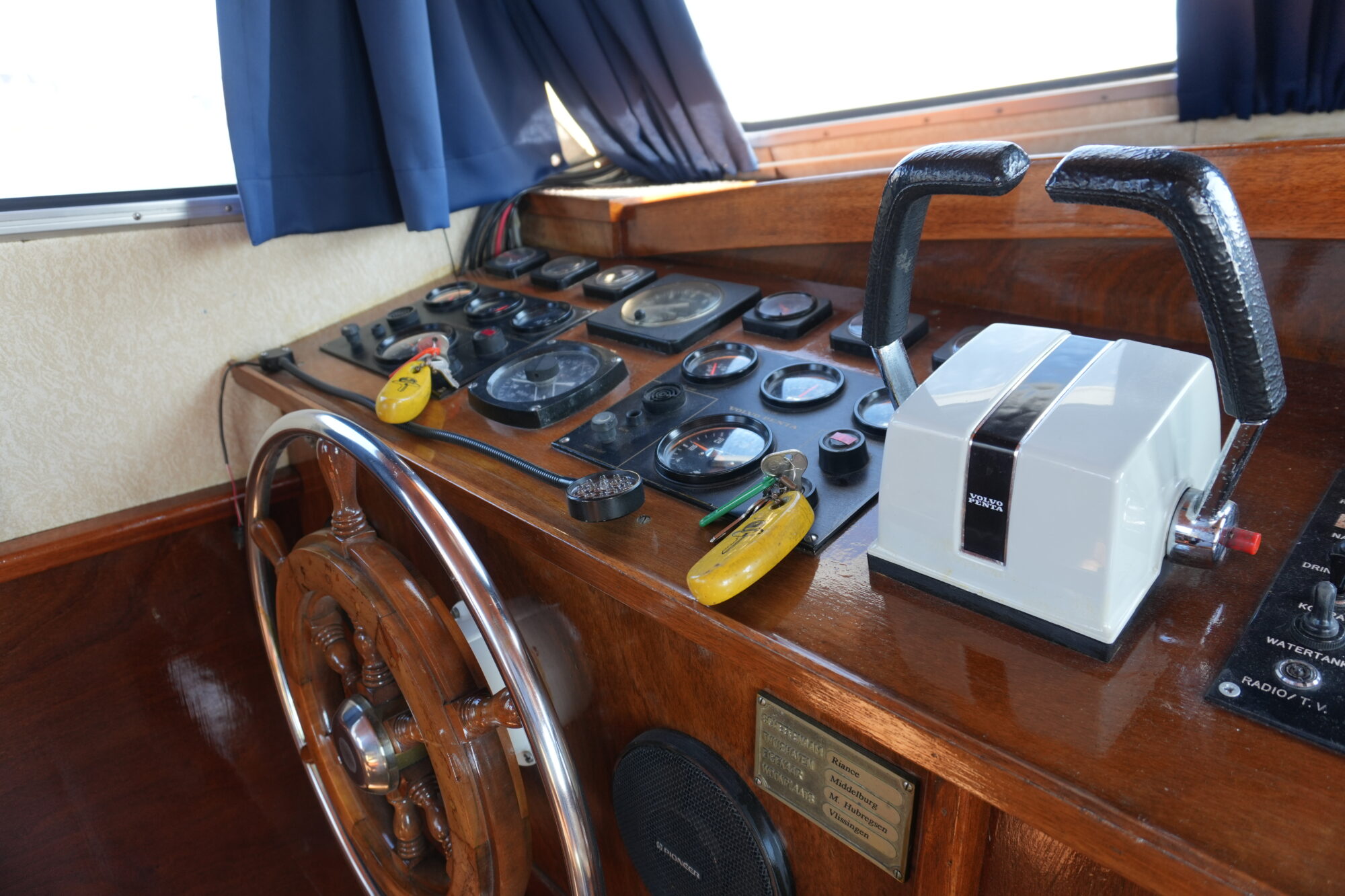 foto: 21 Curtevenne Curtevenne 10.50 AK Cabrio