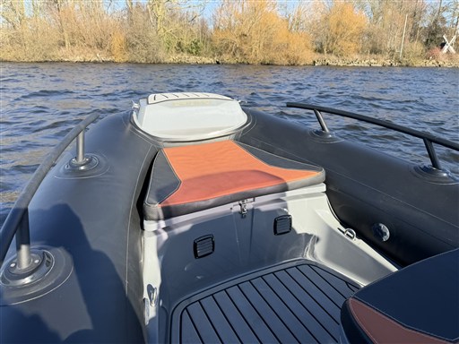 foto: 11 Grand 420 Golden Line