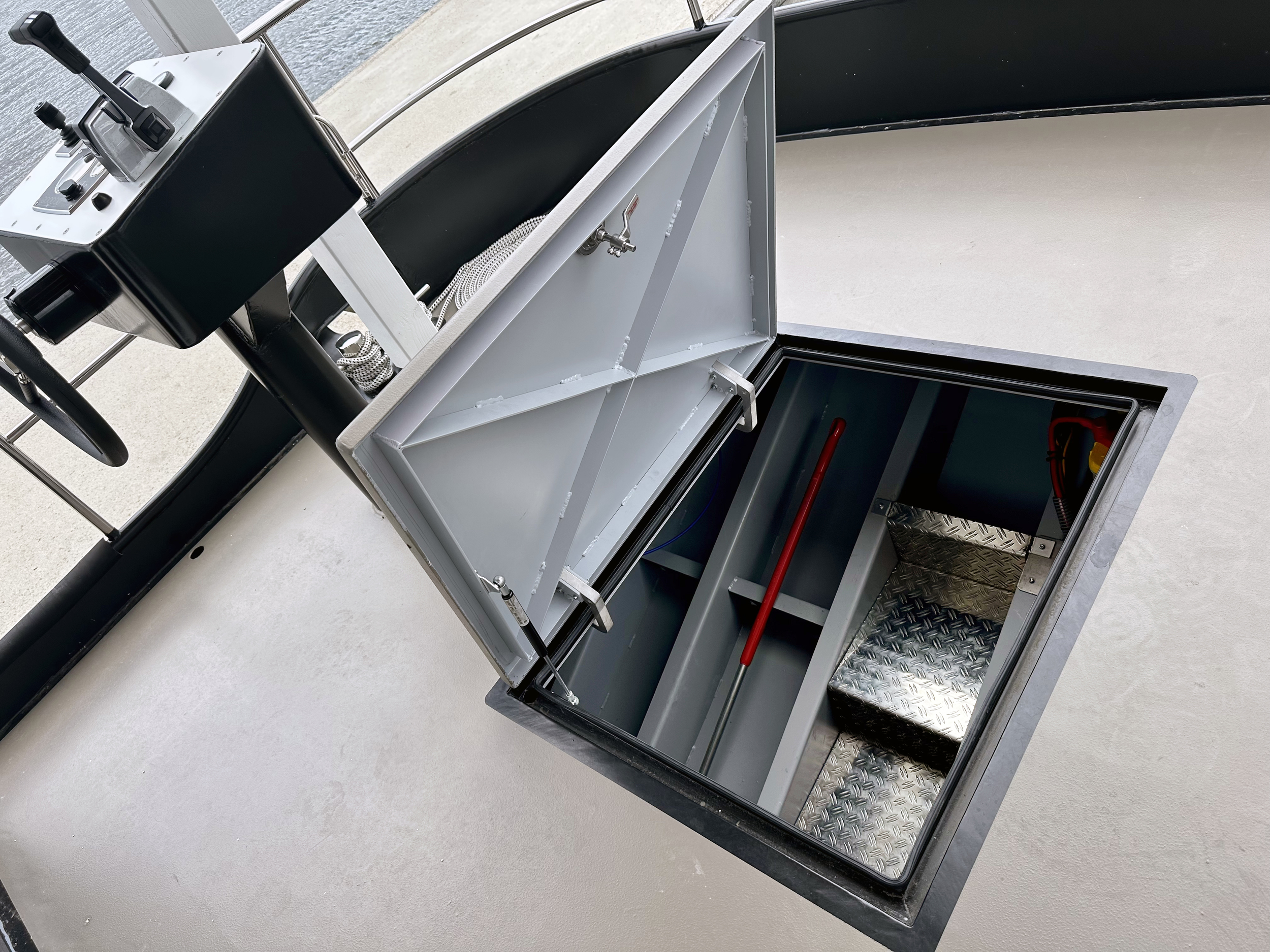 foto: 32 HOMESHIP VaarChalet In Amsterdam 1250D Luxe Houseboat