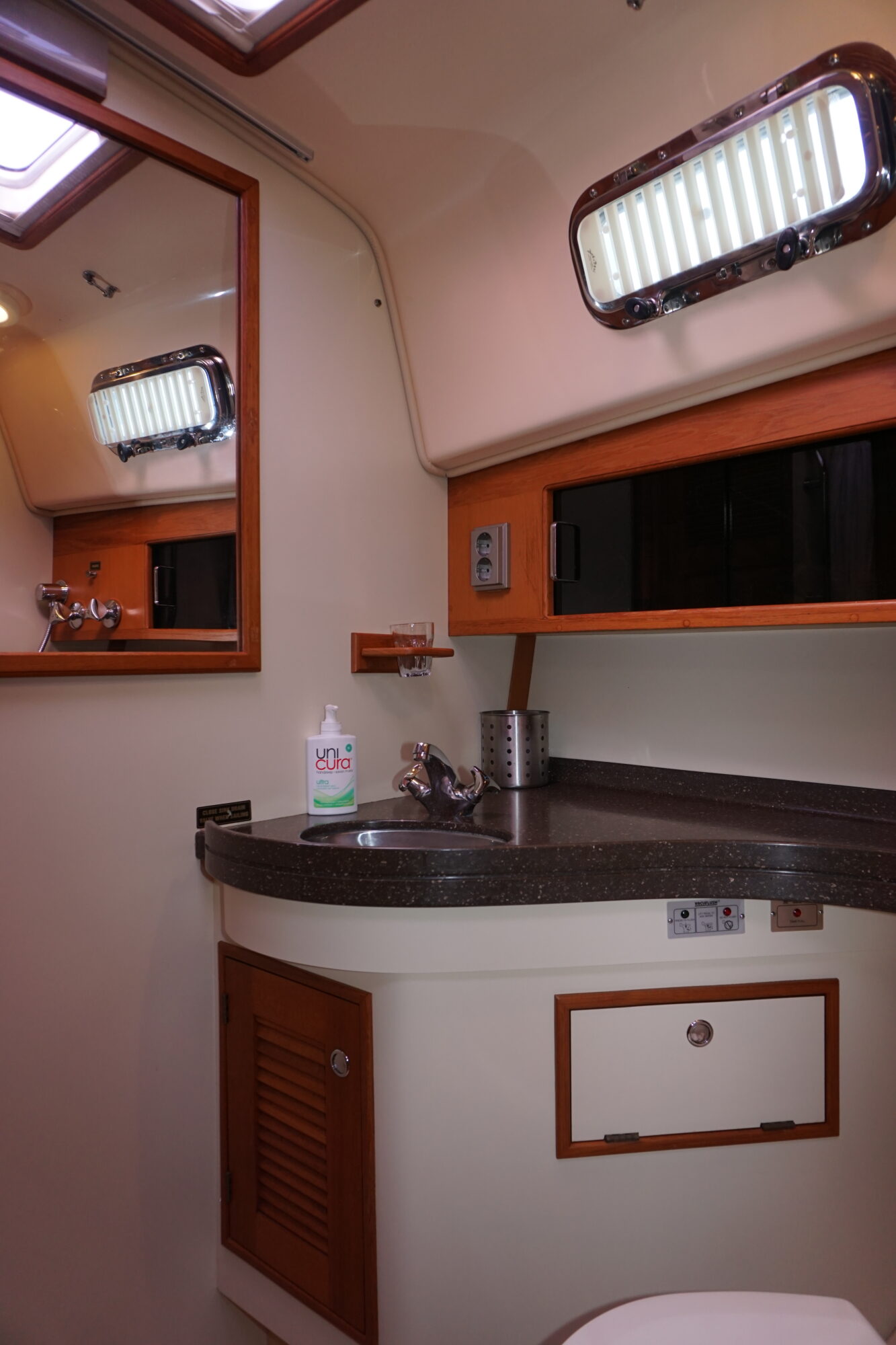 foto: 40 Island Packet Island Packet Craft 360 Express