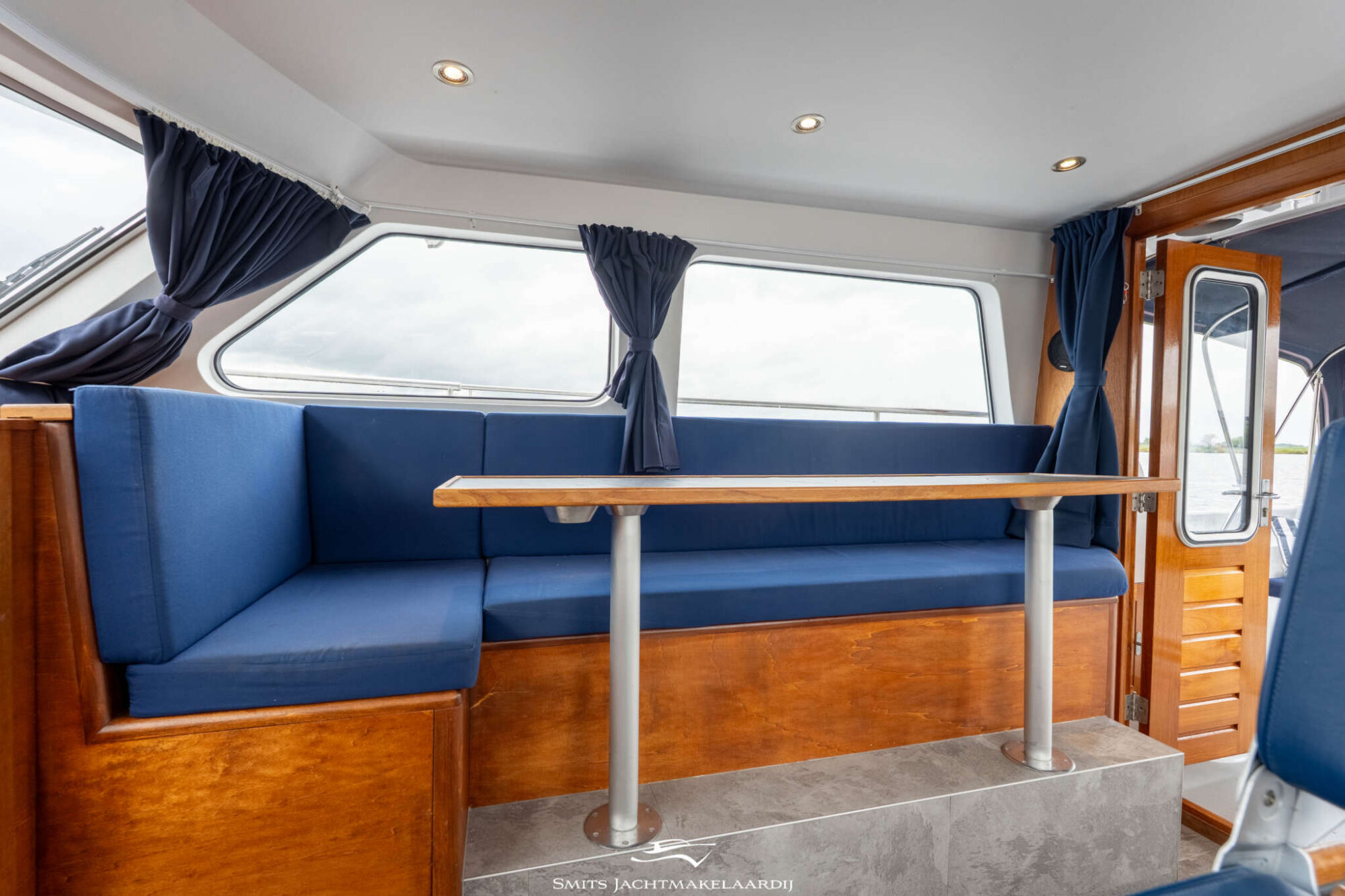 foto: 12 Van Vossen Van Vossen Patrouille 10.50 OK