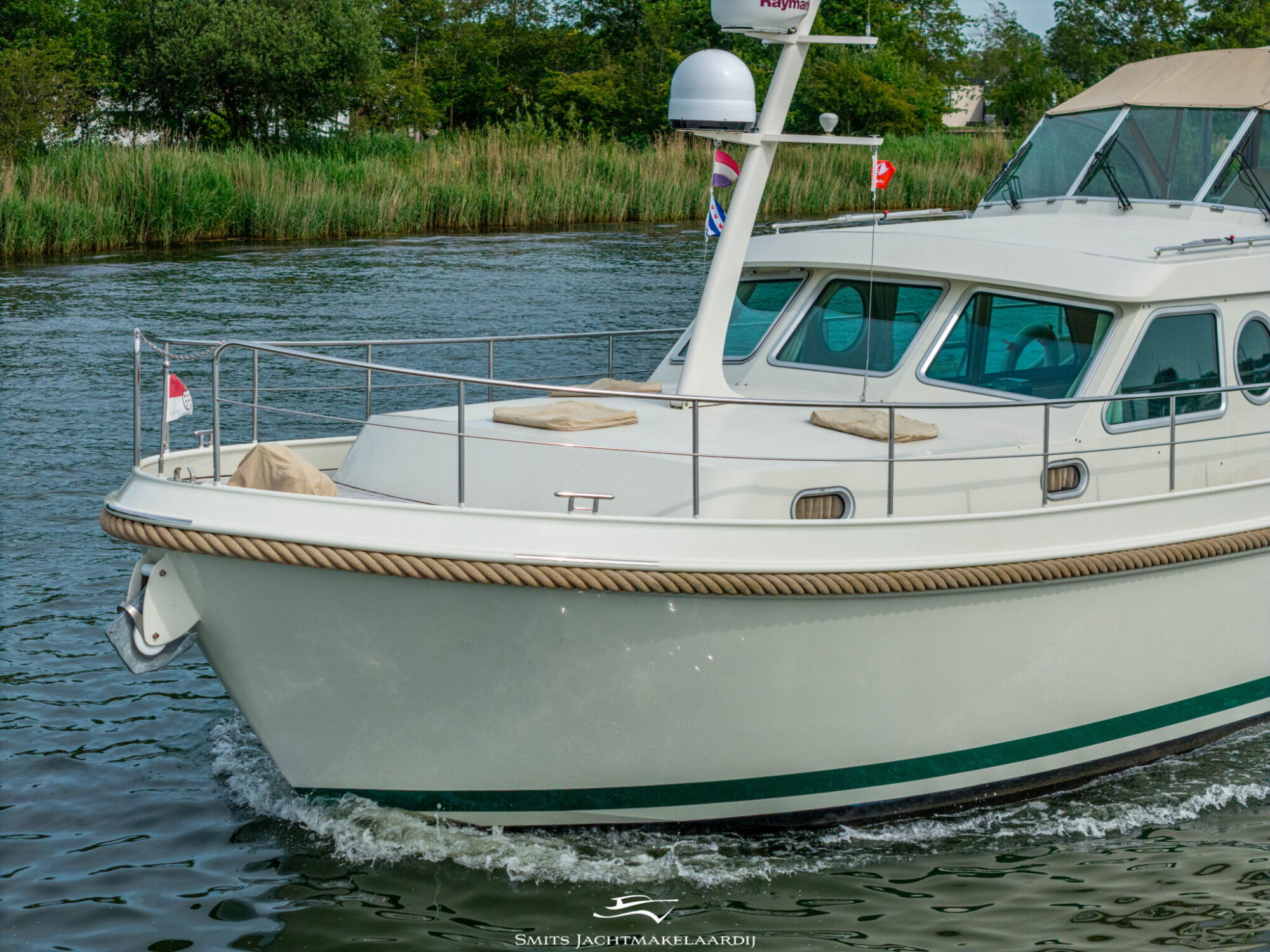 foto: 40 Linssen Linssen Grand Sturdy 43.9 AC