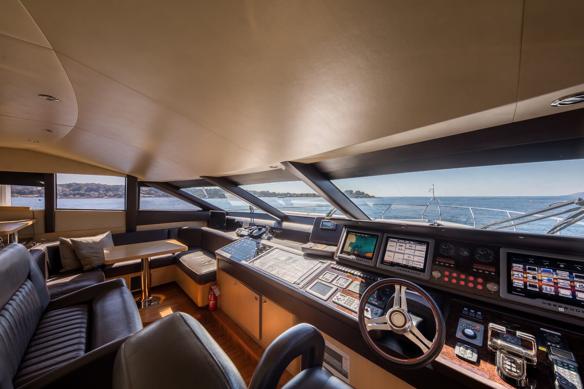 foto: 45 Princess 85