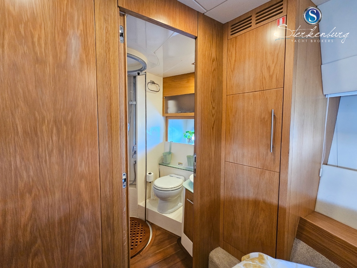 foto: 19 Rodman 44 Muse