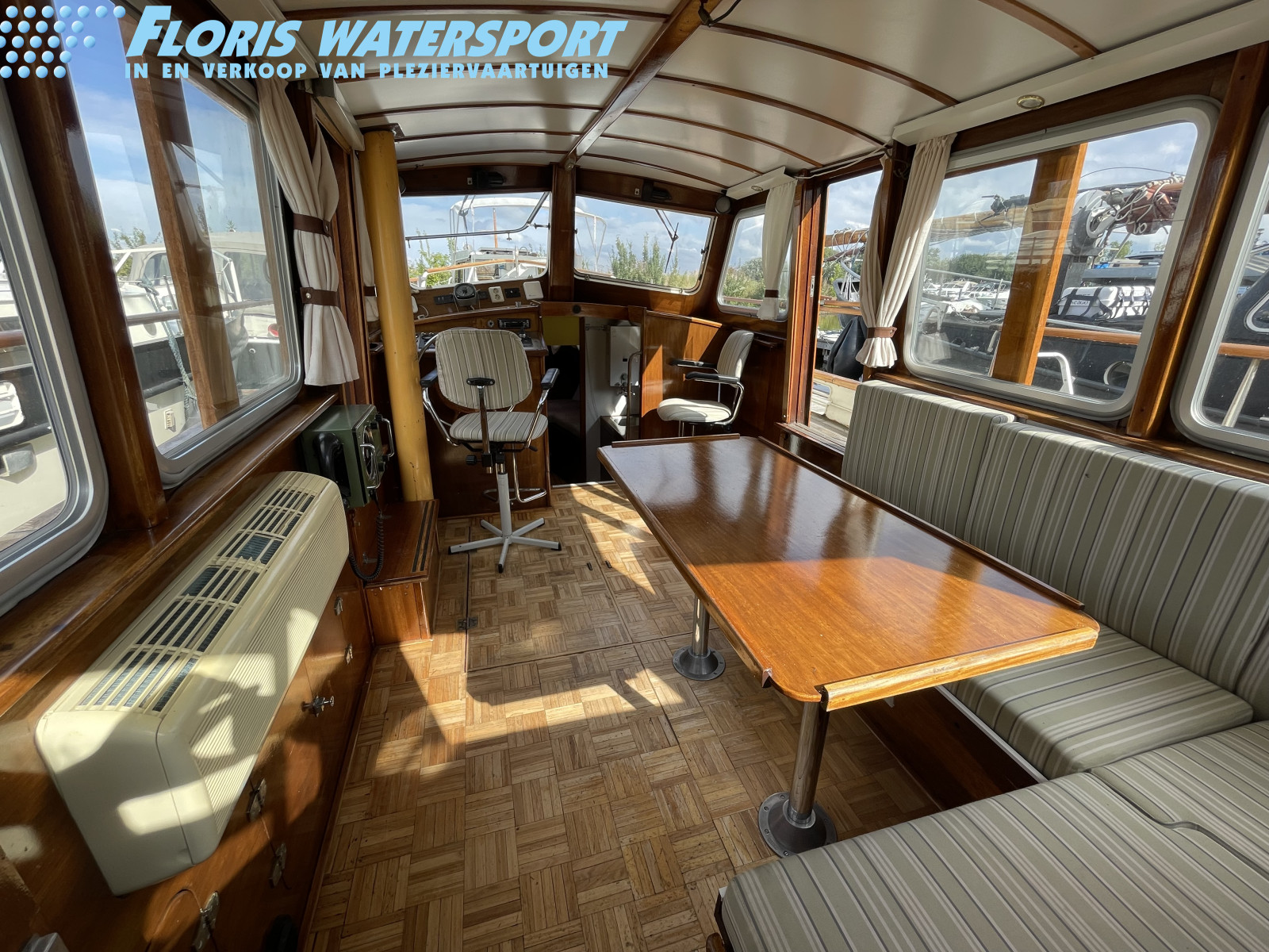 foto: 11 Cupido 1250 Trawler