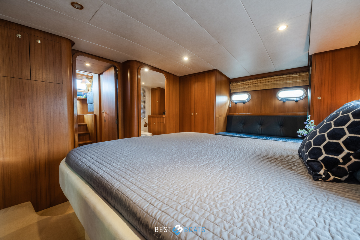 foto: 30 Wim van der Valk Continental 1700