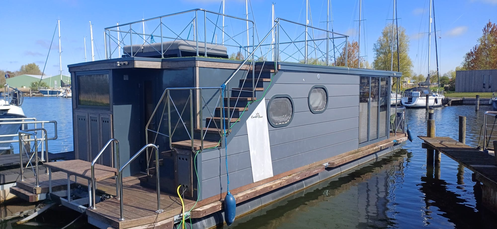 foto: 4 Campi 400 Houseboat Met Mooie Ligplaats