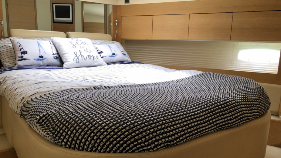 foto: 13 Fairline Phantom 48