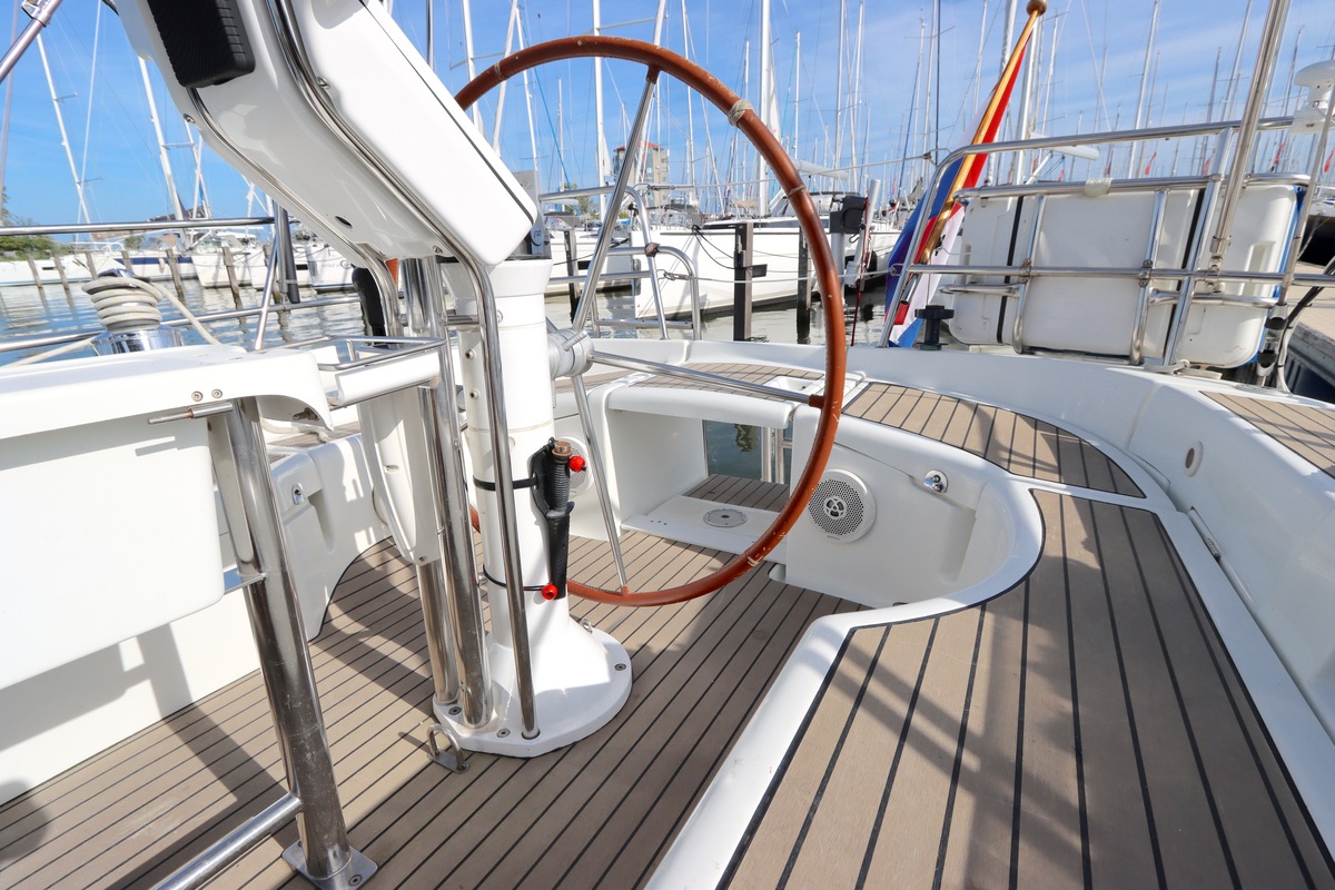 foto: 69 Beneteau Oceanis 423 Clipper 