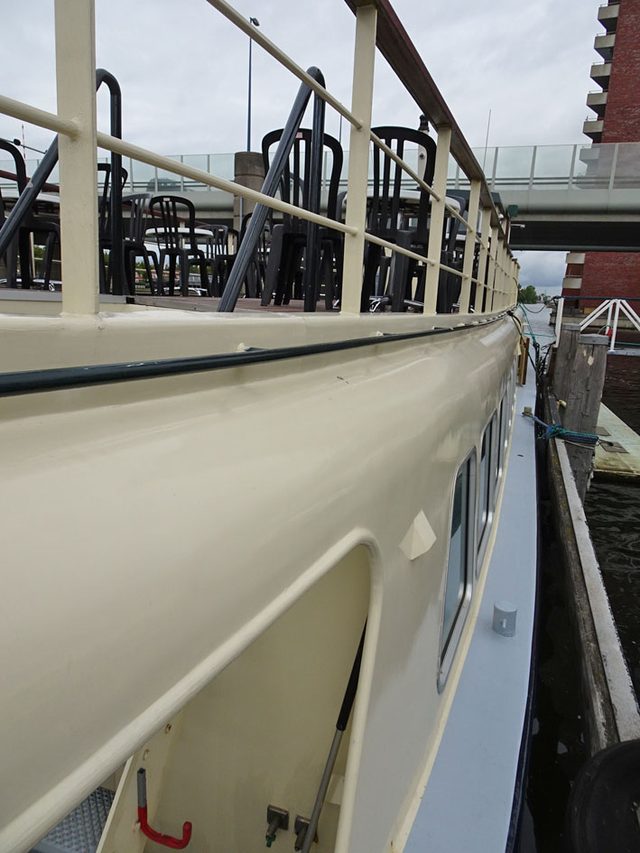 foto: 29 Dagpassagiersschip 152 pers