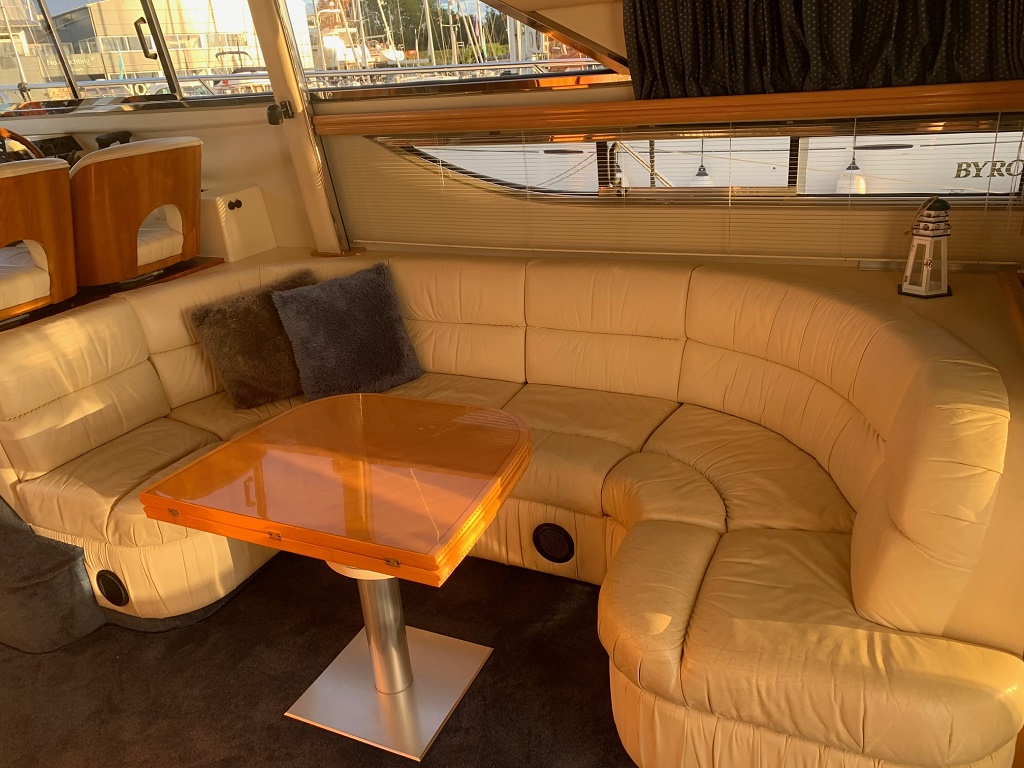 foto: 13 Princess Princess 440 FLY