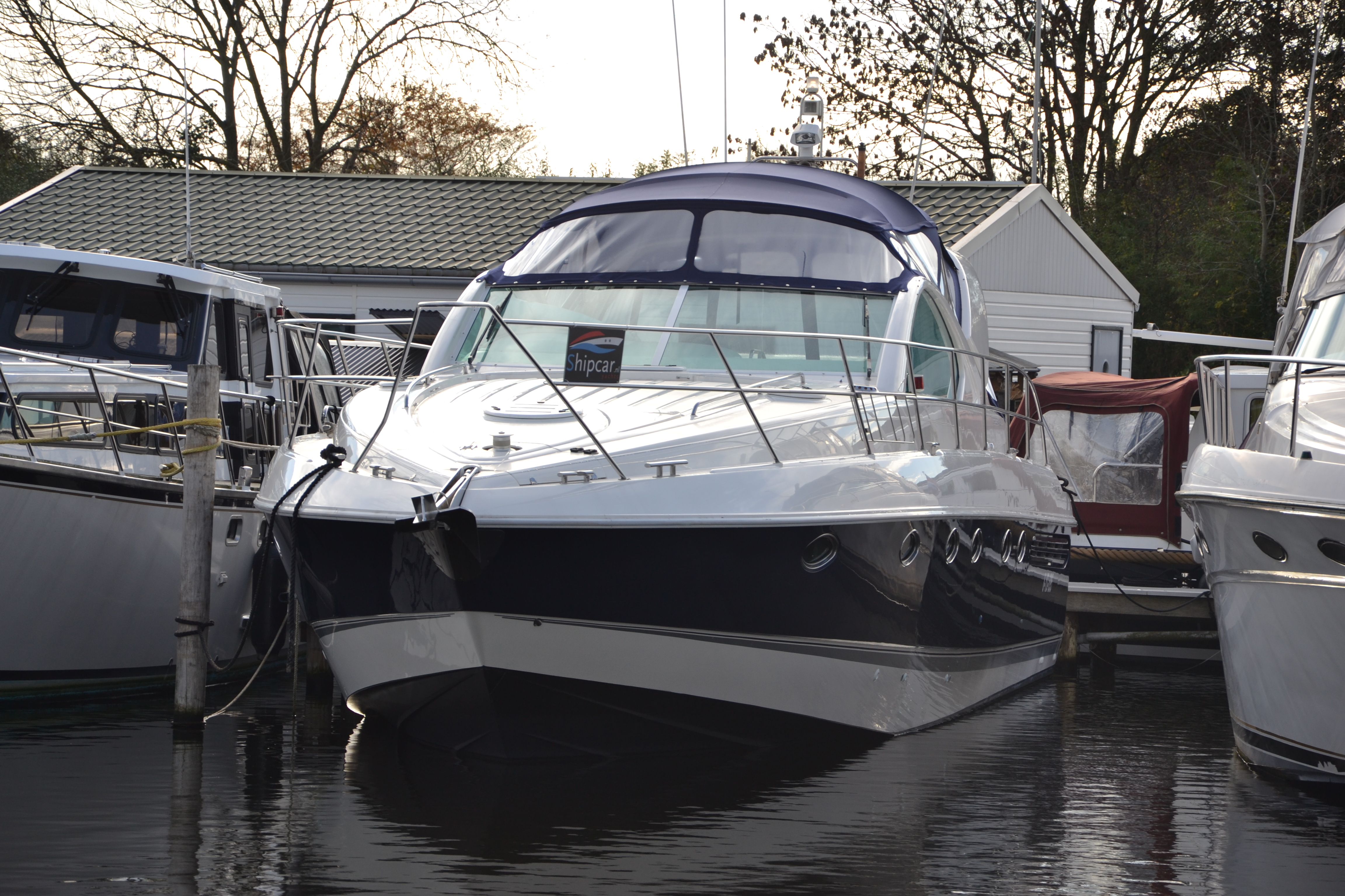 foto: 13 Fairline Targa 48