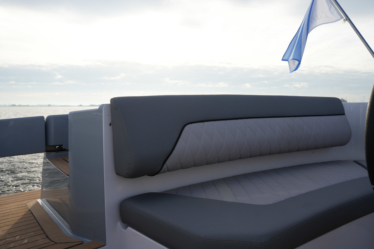 foto: 22 Alfastreet Marine 21 Open Electric
