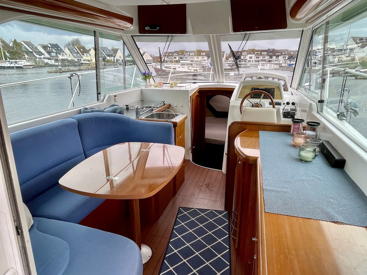 foto: 6 Beneteau Antares 980