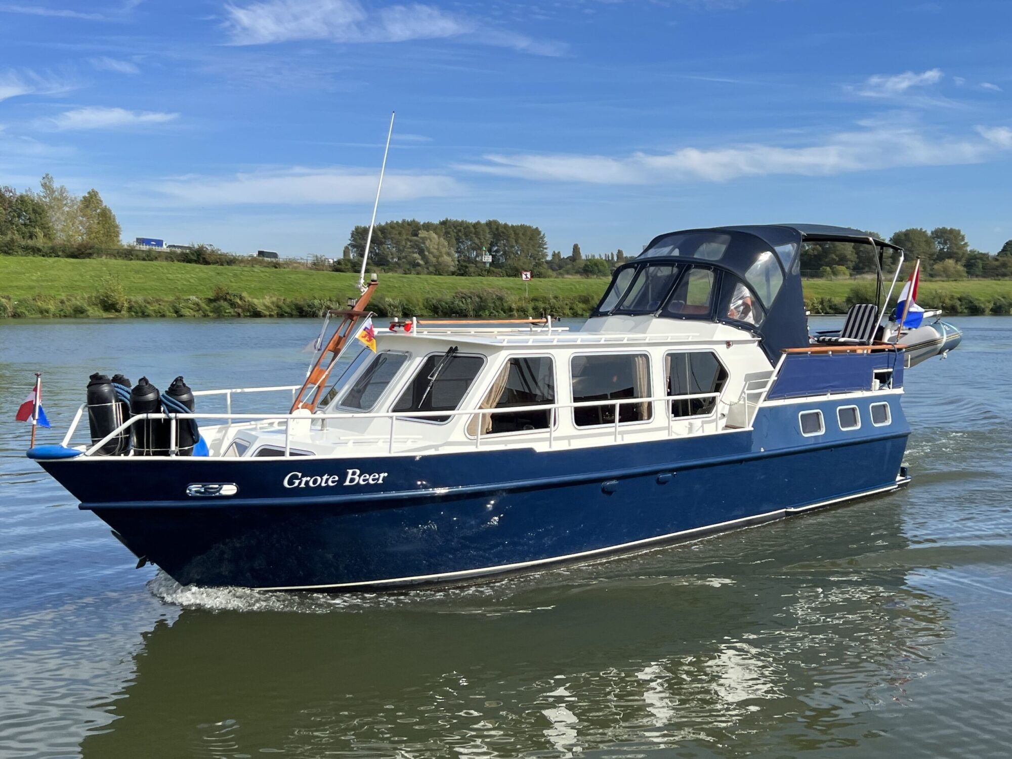 hoofdfoto: 1 Beachcraft Beachcraft 11.30 AK Cabrio