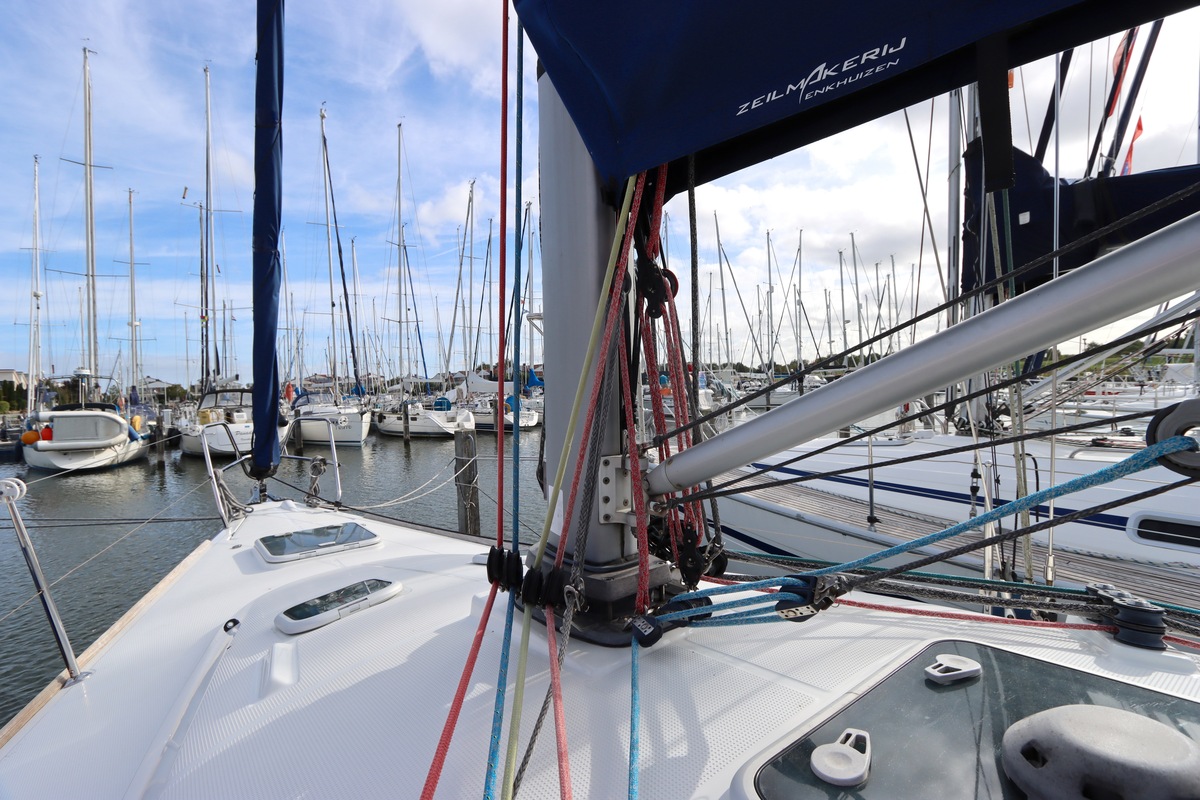 foto: 60 Beneteau  First 36.7 Performance uitvoering