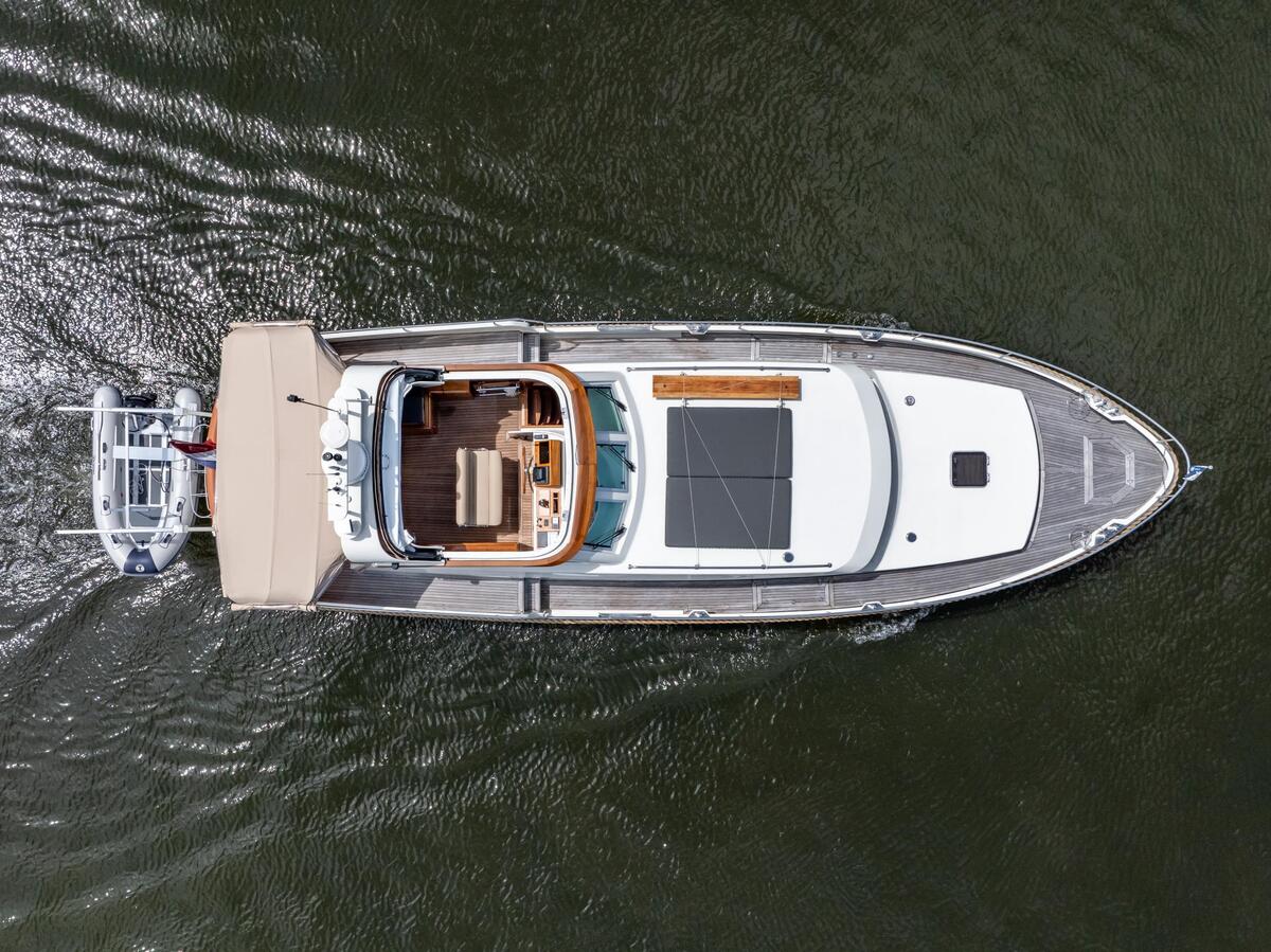 foto: 49 Linssen  Grand Sturdy 500 Variotop