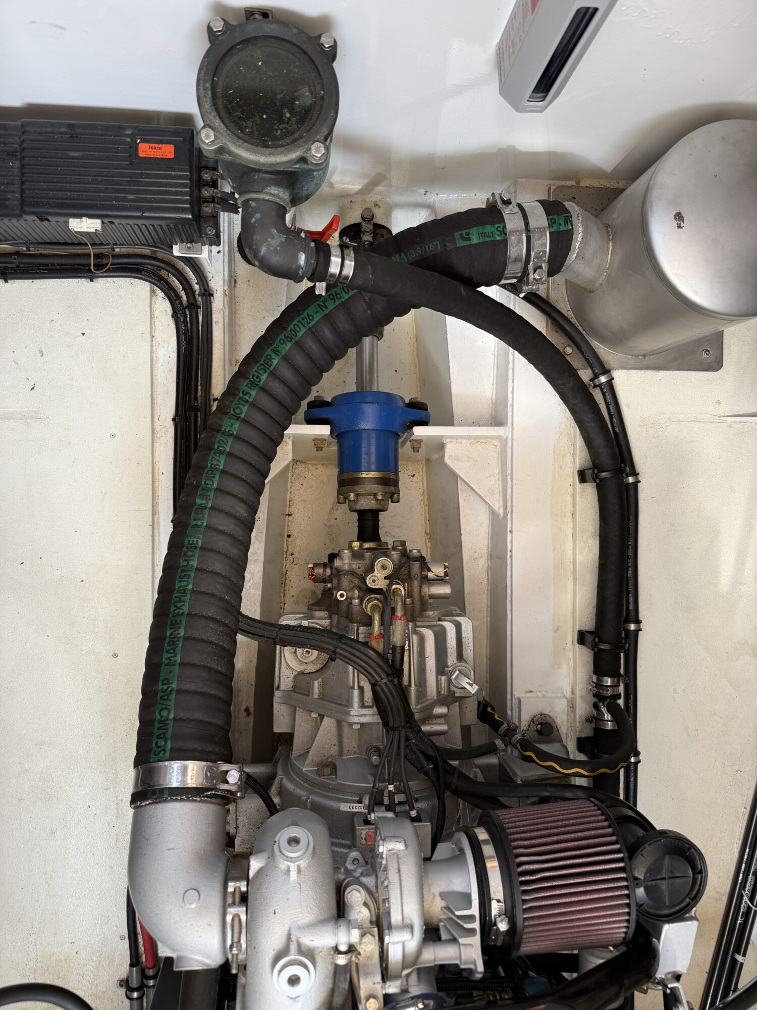 foto: 24 Tryvia Tryvia 1100 OK Cabrio Spiegeldeur