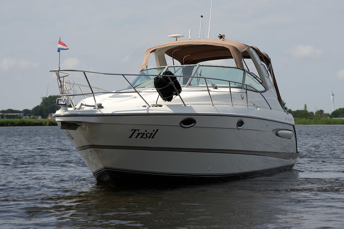foto: 15 Maxum 3300 SCR