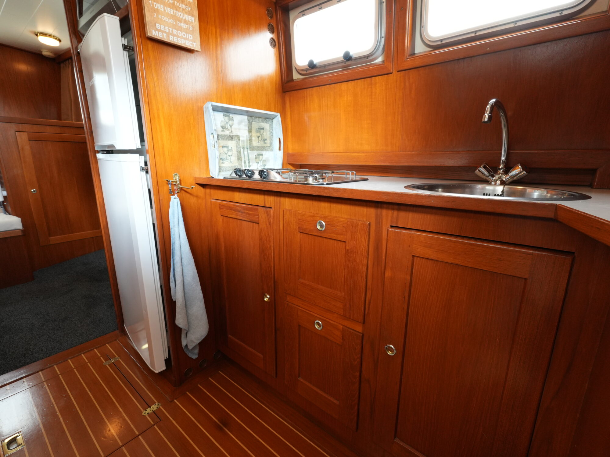 foto: 24 Macheta Macheta 1200 Classic