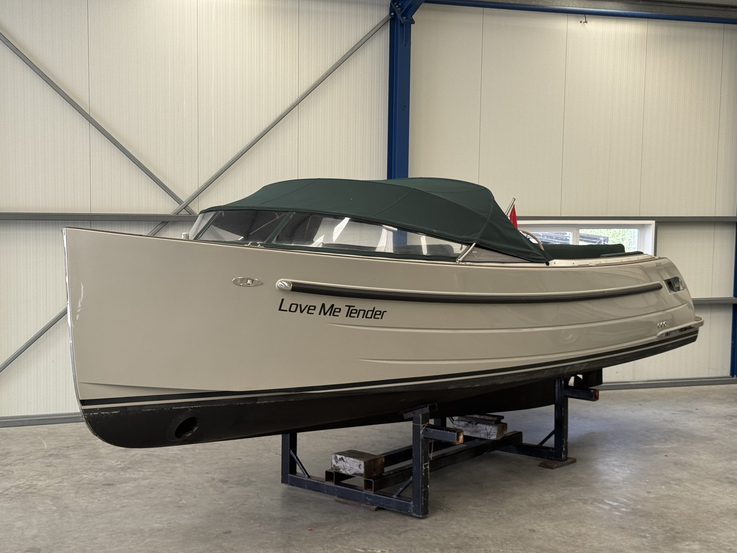 foto: 6 Antaris Seventy5 (Elektro en full options)