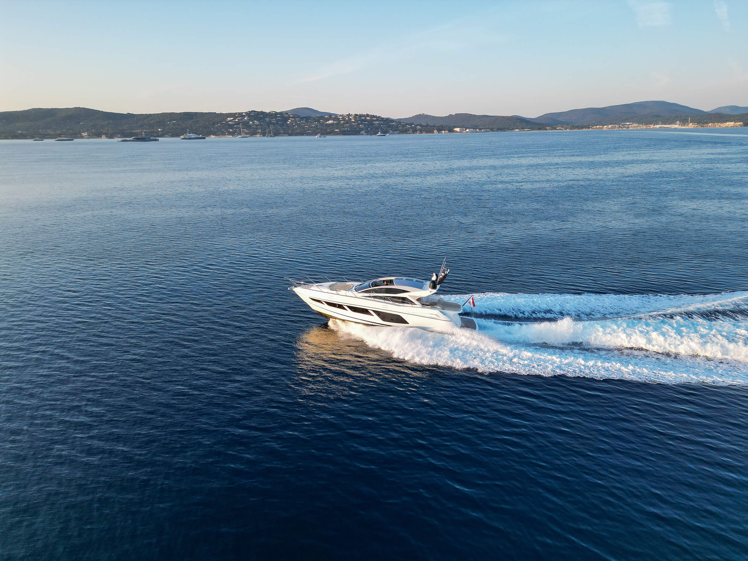 foto: 40 Sunseeker Predator 57